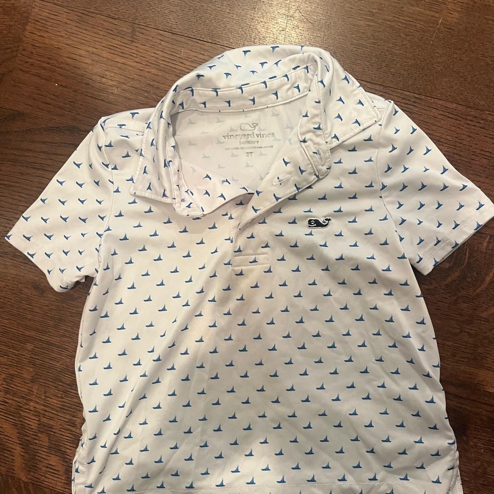 Vineyard Vines Kids' Polo with Blue Sailboat Pattern 2T